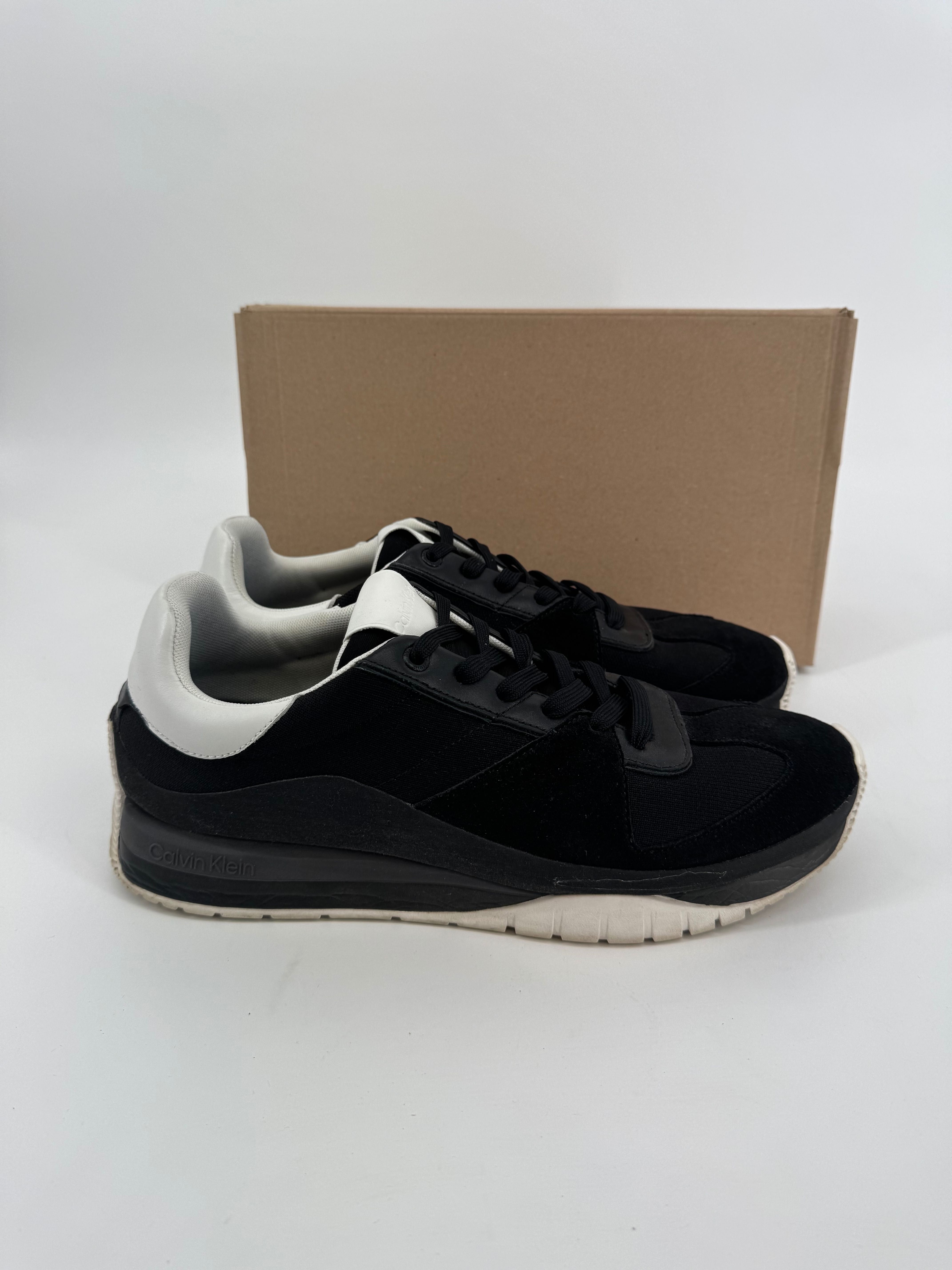 Calvin Klein sneakersy męskie czarne sportowe buty 44 skórzane