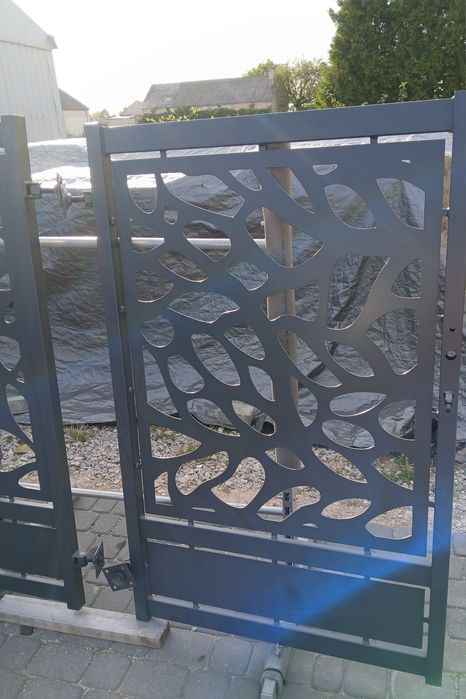 Brama 4m furtka 1m wysokość 1.4m