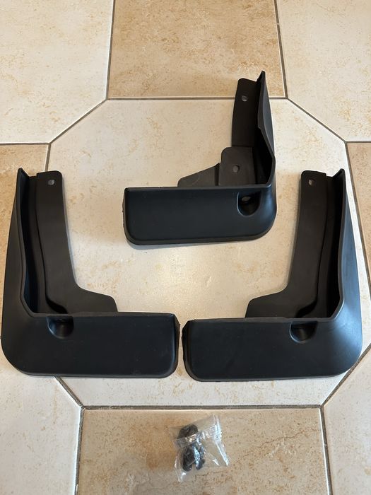 Продам два задніх призговика на Камрі 70