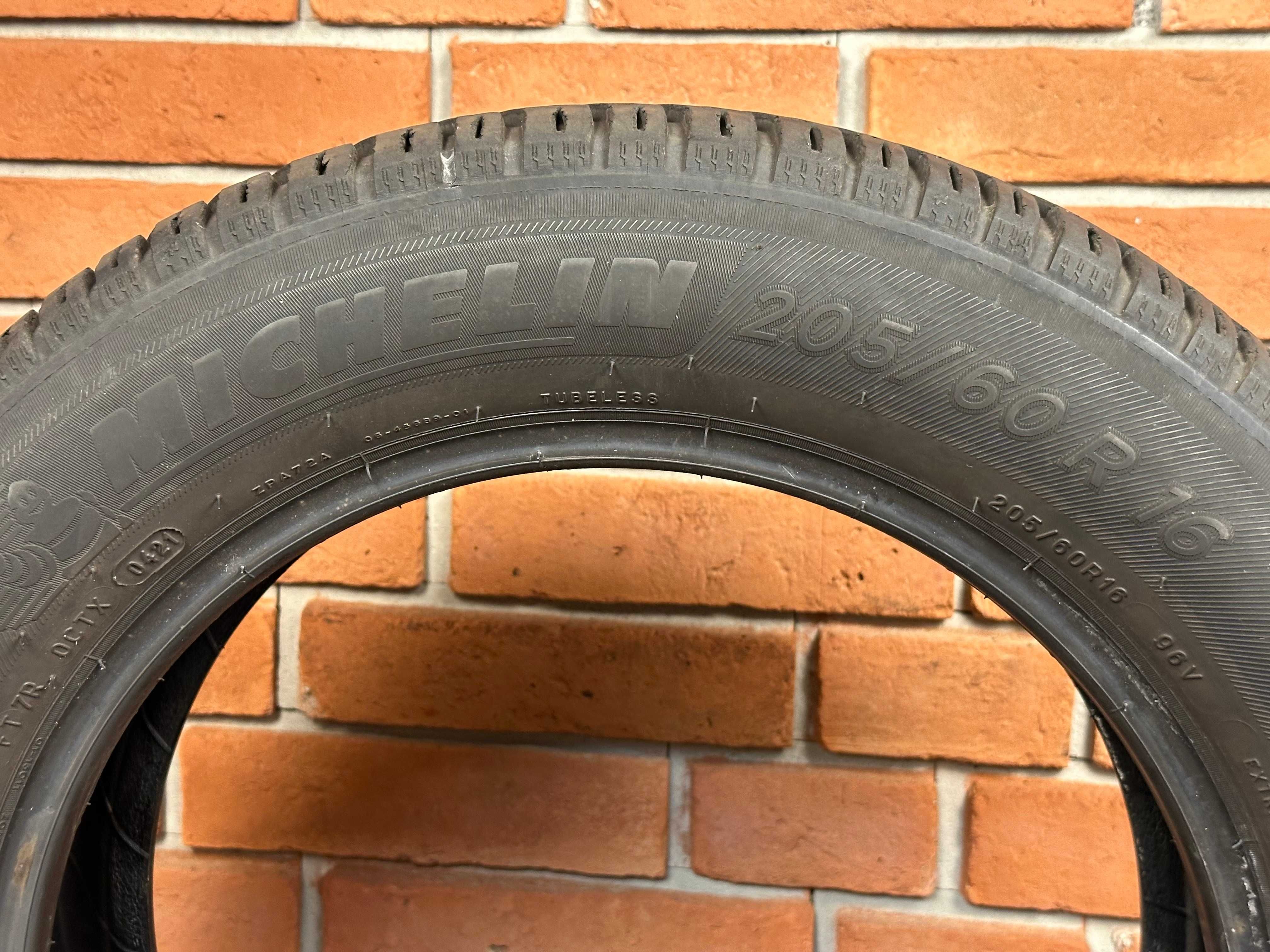 1x Opona Michelin CrossClimate 205/60R16 96V XL 2021 6,7mm