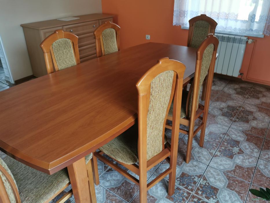 Stół rozsuwany + krzesła