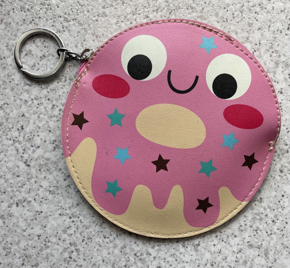 Pequena bolsa ou porta-moedas de donut