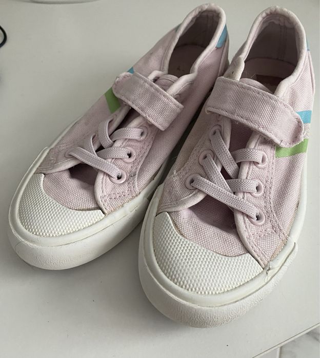 Рожеві кеди levi’s для дівчинки