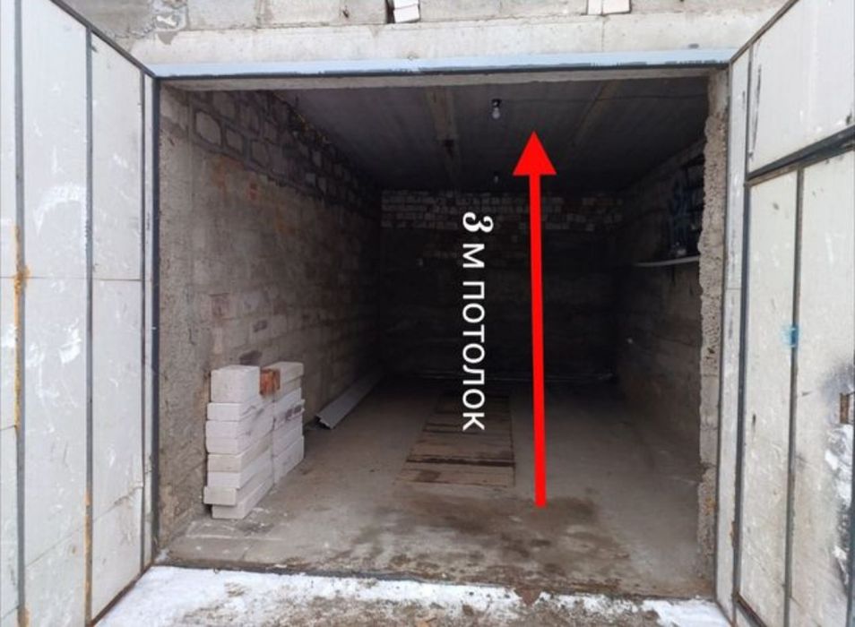 Продам двоповерховий гараж