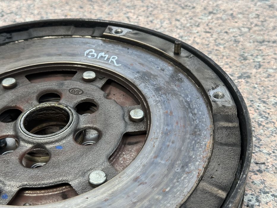 Щеплення Audi a4 b7 2.0 TDI BMR сцепление демфер диск маховик ауді а4