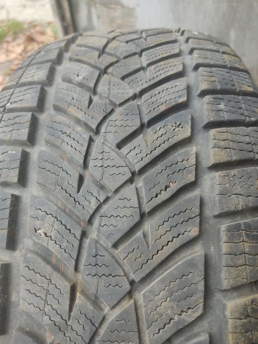 Резина б/у 4 покрышки r18