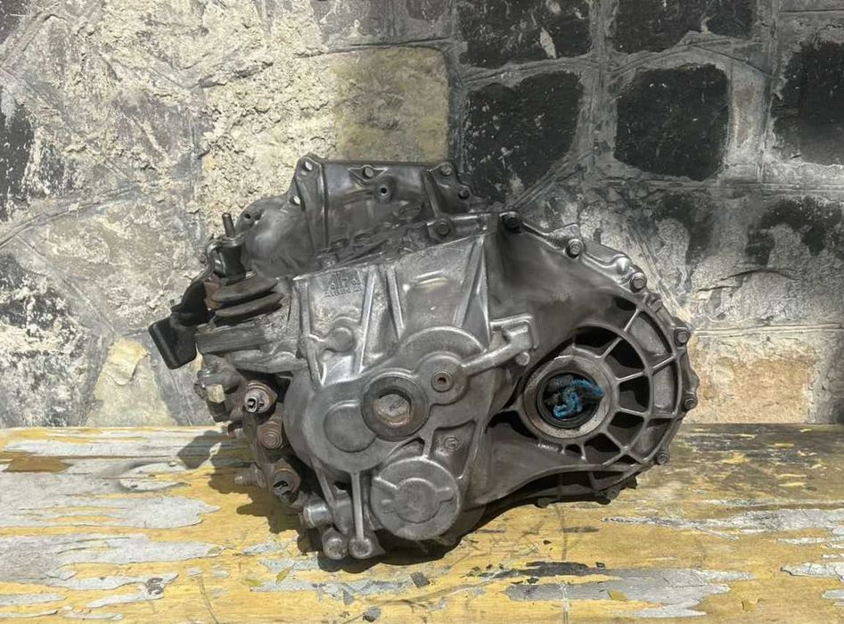 Коробка передач (МКПП) Toyota Avensis T27 (2008-2015р.в) - 2.0D4D