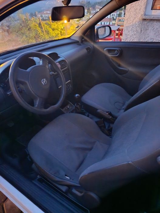 Opel corsa 1.3 diesel 2004 comercial