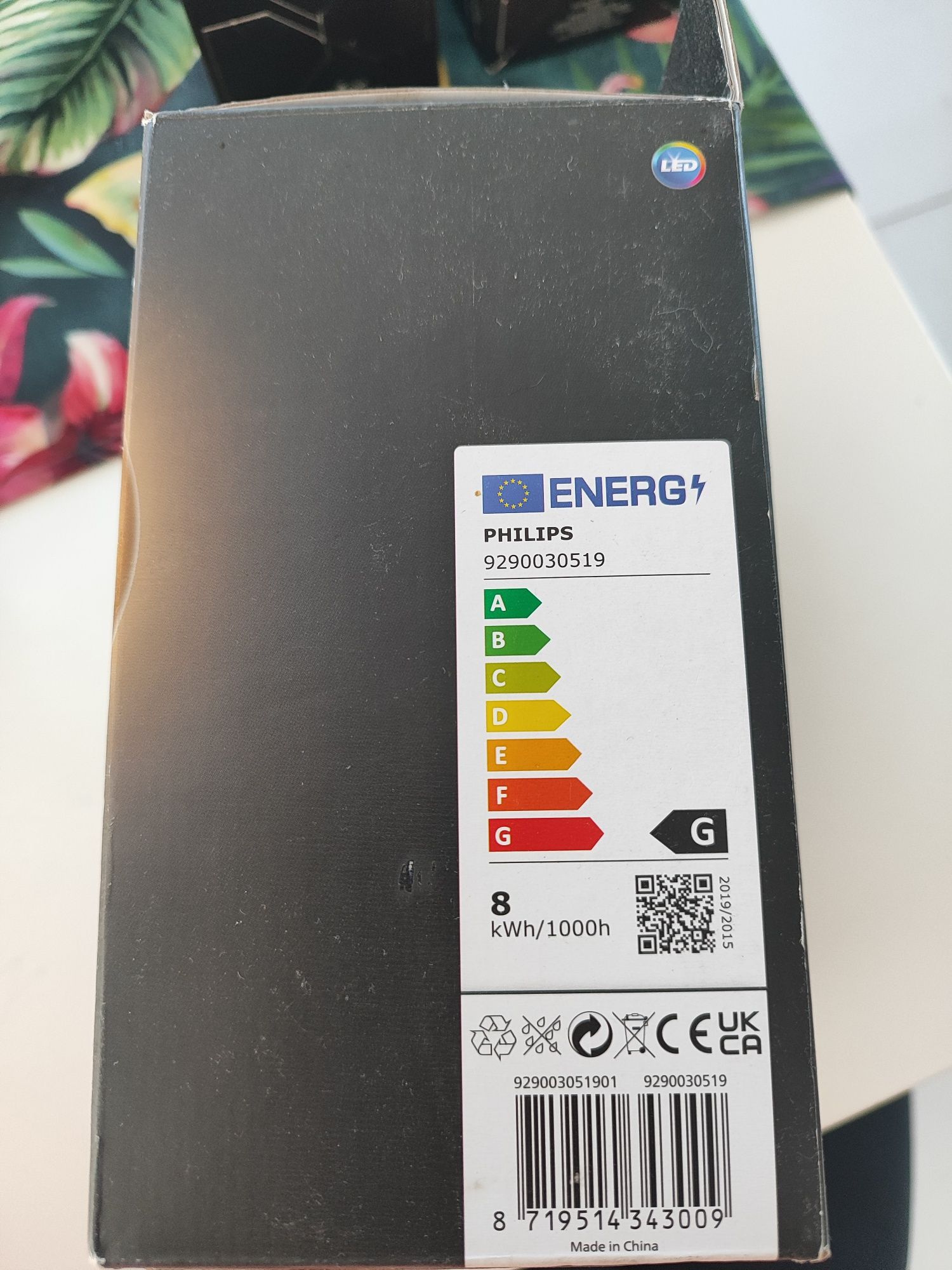 Żarówka Philips Hue white E27 że