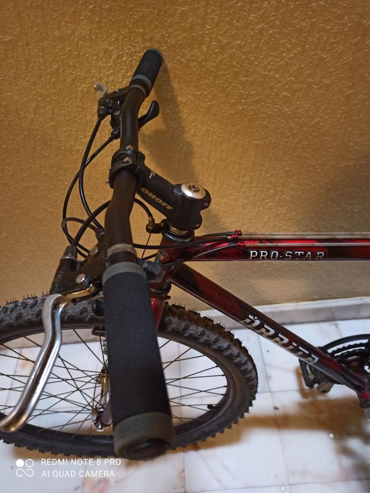 Bicicleta de BTT