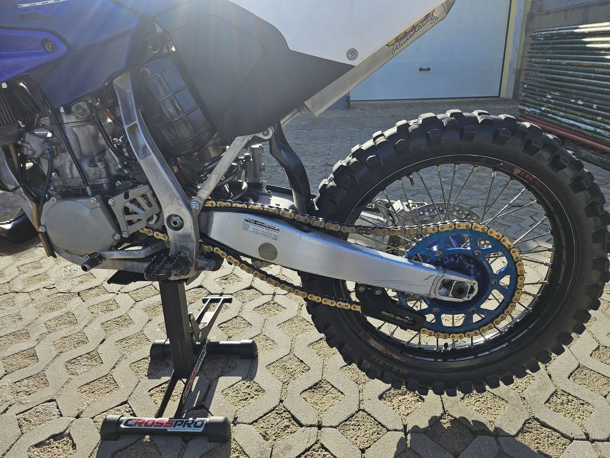 Yamaha YZ 250 a 2 tempos