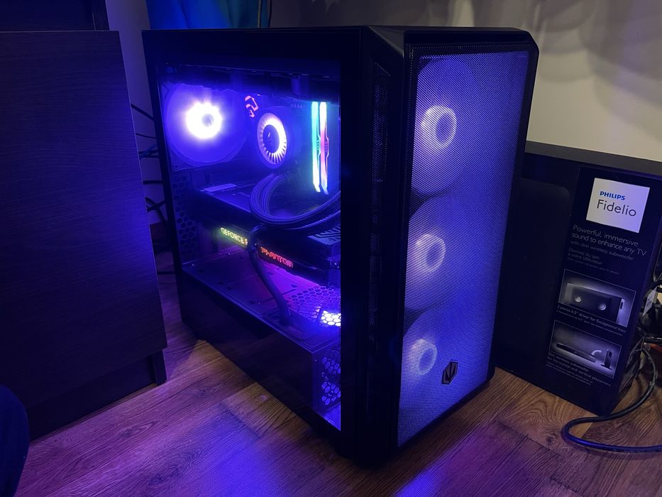 Komputer gamingowy/do gier I7 14700K/32GB/RTX4080/1,5TB/27cali MSI QHD