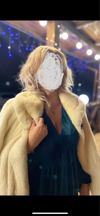 Шуба норковая белая