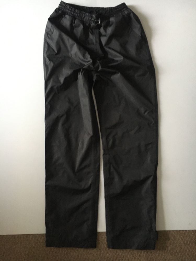 Spodnie przeciwdeszczowe wodoodporne Alive czarne mlodziezowe 164