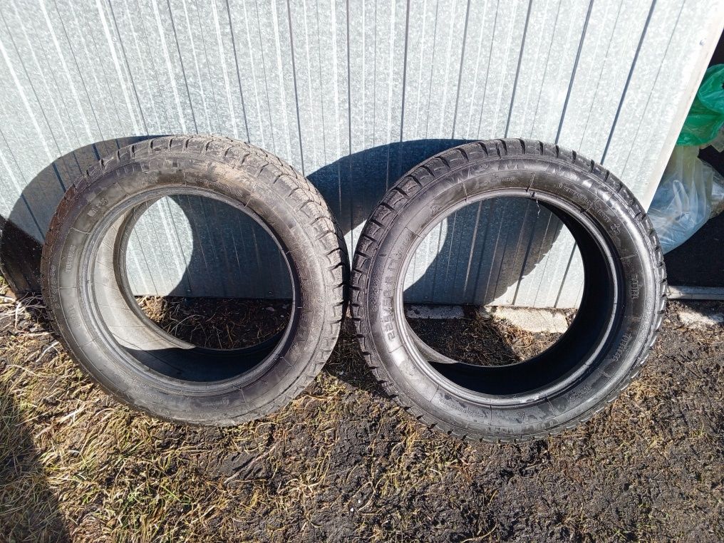 Sprzedam 2 opony zimowe 2023rok 225/50/17r
