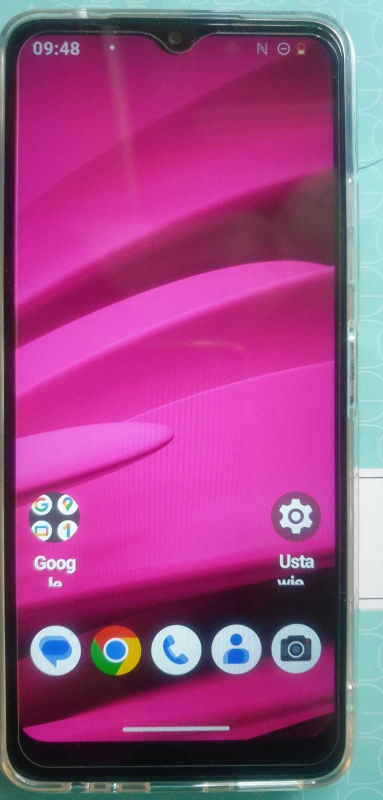 Smartfon T-Phone  5G- 2023 rok - 128 GB + etui+szkło