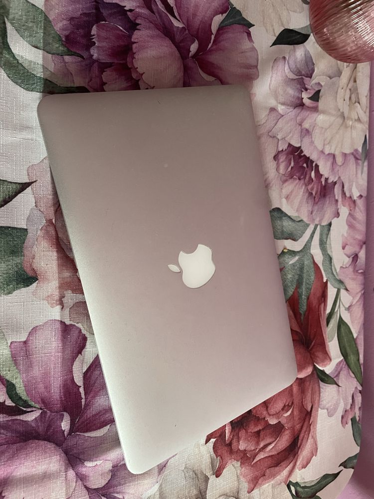 Mac book air early 2015