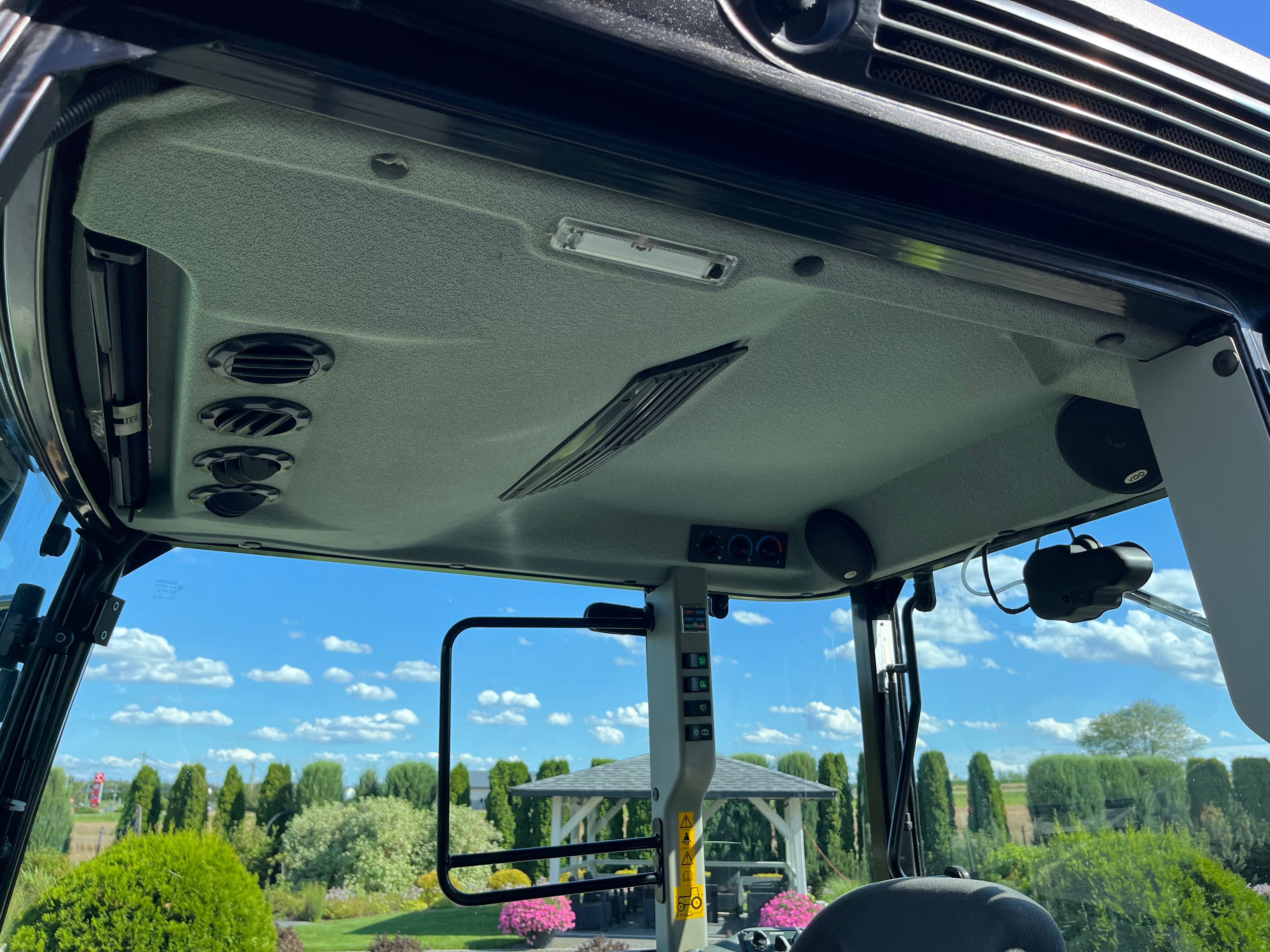 Claas Nexos 250vl Sprowadzony  super stan ciągnik sadowniczy Tuz