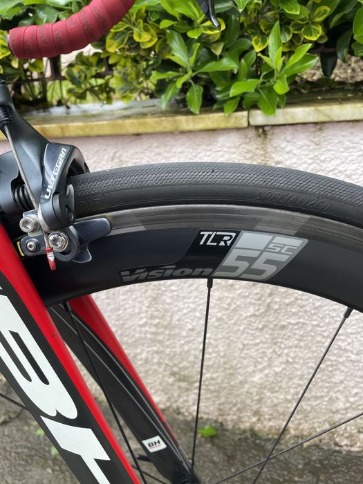 Bicicleta de estrada BH