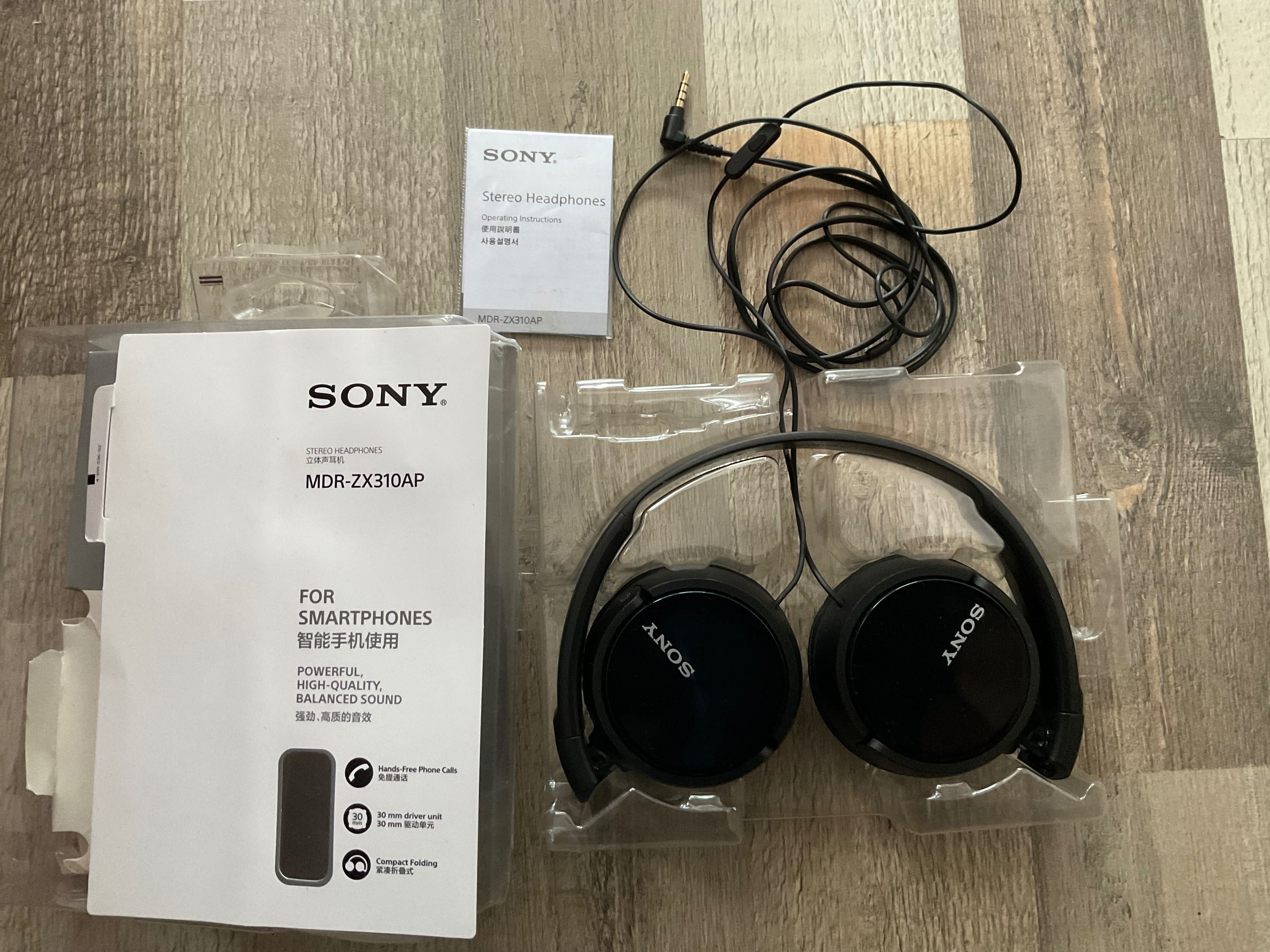 Навушники “Sony” MDR-ZX310AP.