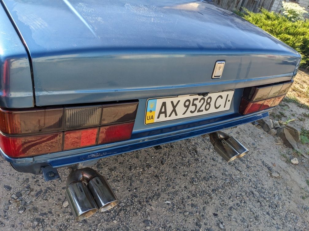 Volvo 244 GLE инжектор 1989год, оцинкованный кузов,шумоизоляция, газ,