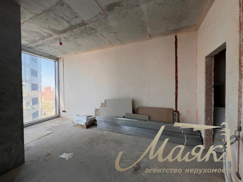 Продажа видовой 1-ой комнатной квартиры, 63 м3 в ЖК Taryan Towers