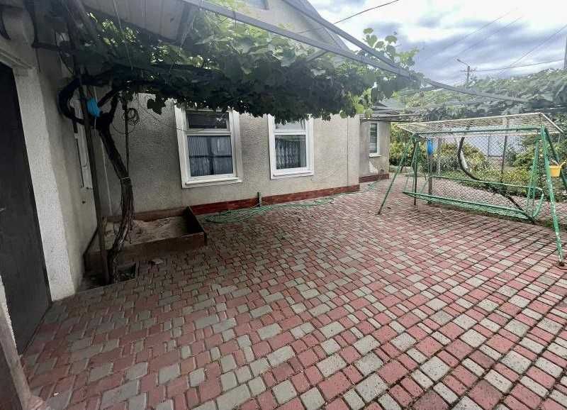 Дом на Черемушках • Радостная • Участок правильной формы • 11 соток