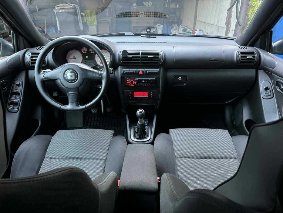 Seat Leon FR Mk1 1.8 Turbo LPG 230hp AUQ 6-biegów felgi 18"/17" Czarny