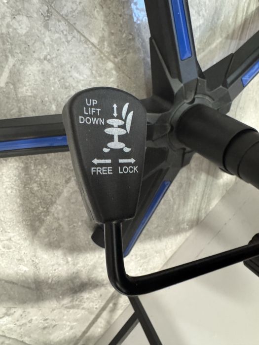 Геймерский компьютерный офисный стул