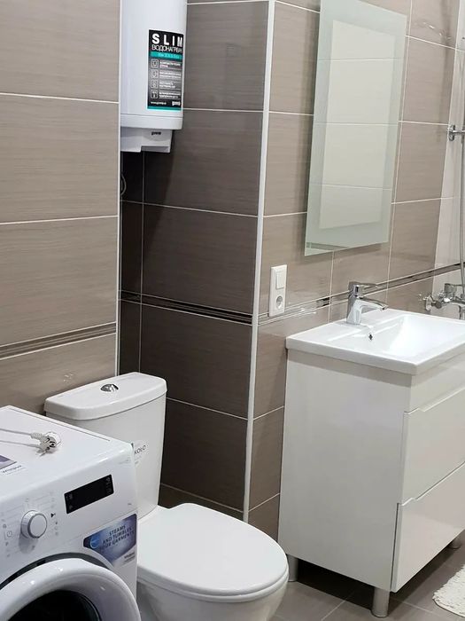 Сдам 2х кімнатну квартиру вул. ВОСКРЕСЕНСЬКА 18Б  жк Паркові озера