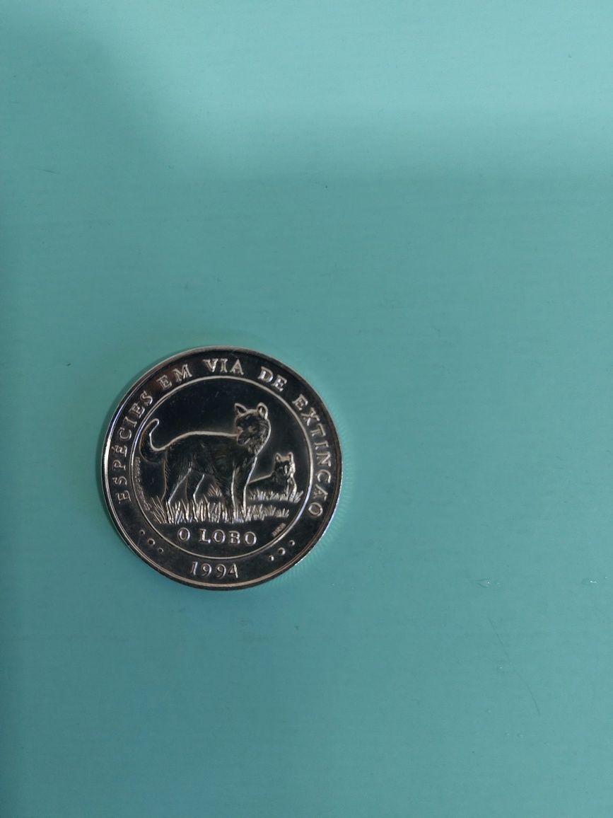 Moeda 1000 escudos  O Lobo