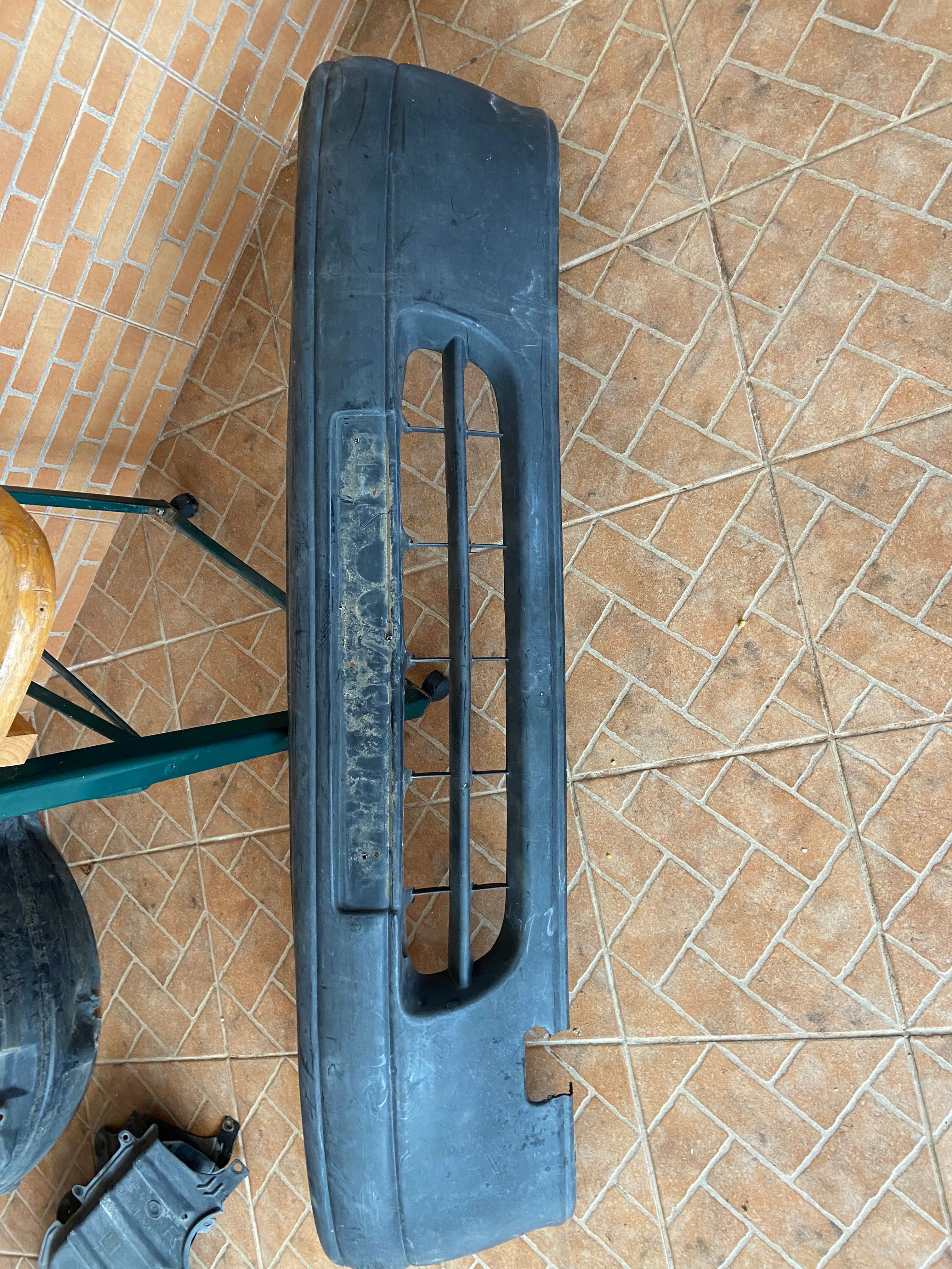 Para choques nissan micra k11 1.0 i 16V
