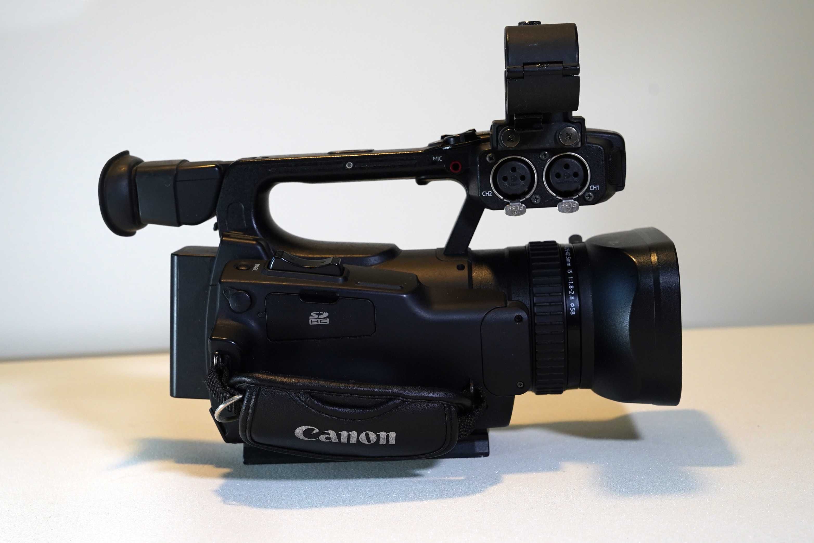 Kamera Canon XF100
