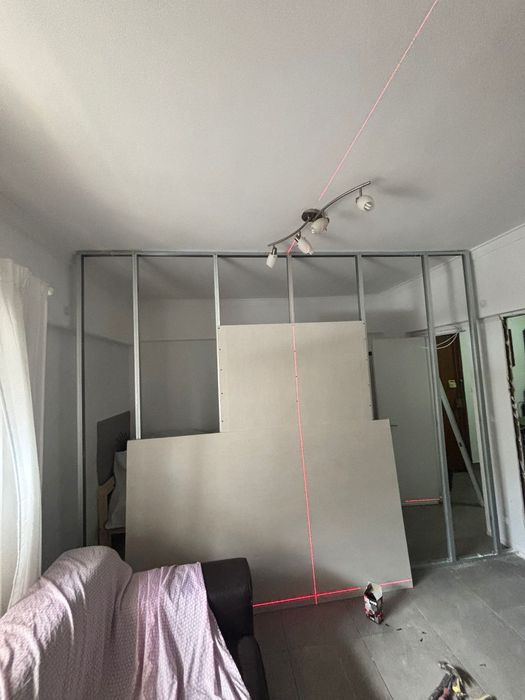 Pladur , tetos falsos , pinturas, remodelações, obras em geral.