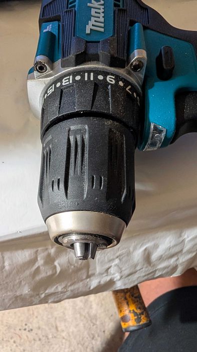 Wkrętarka zakrętarka Makita DDF487