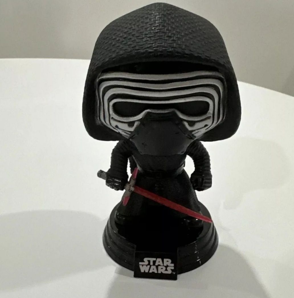 Оригинал! Коллекционное Funko Pop Kylo Ren из фильма Звездные войны