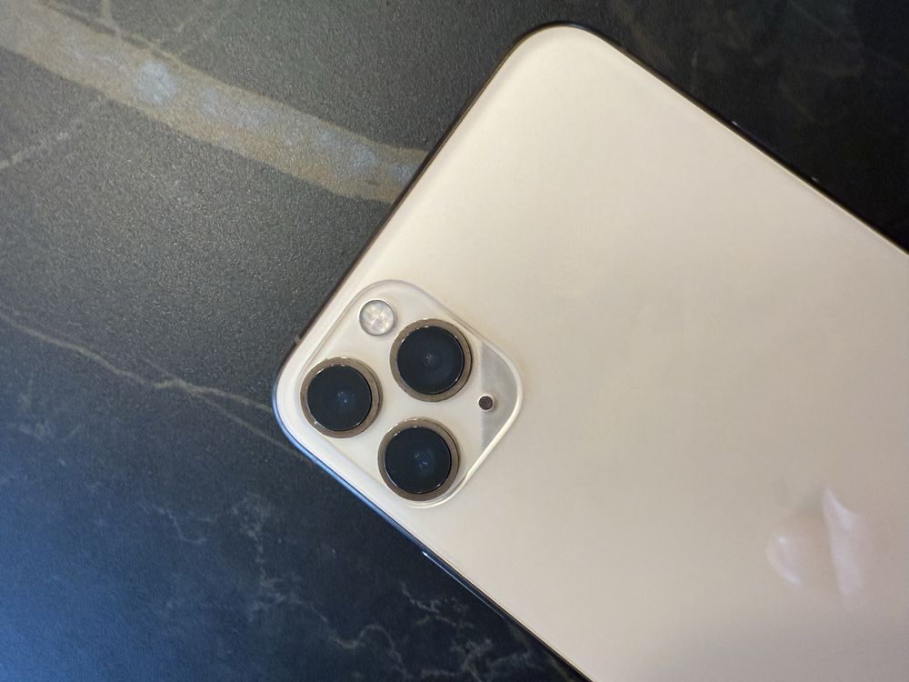 Iphone 11 pro max gold 256