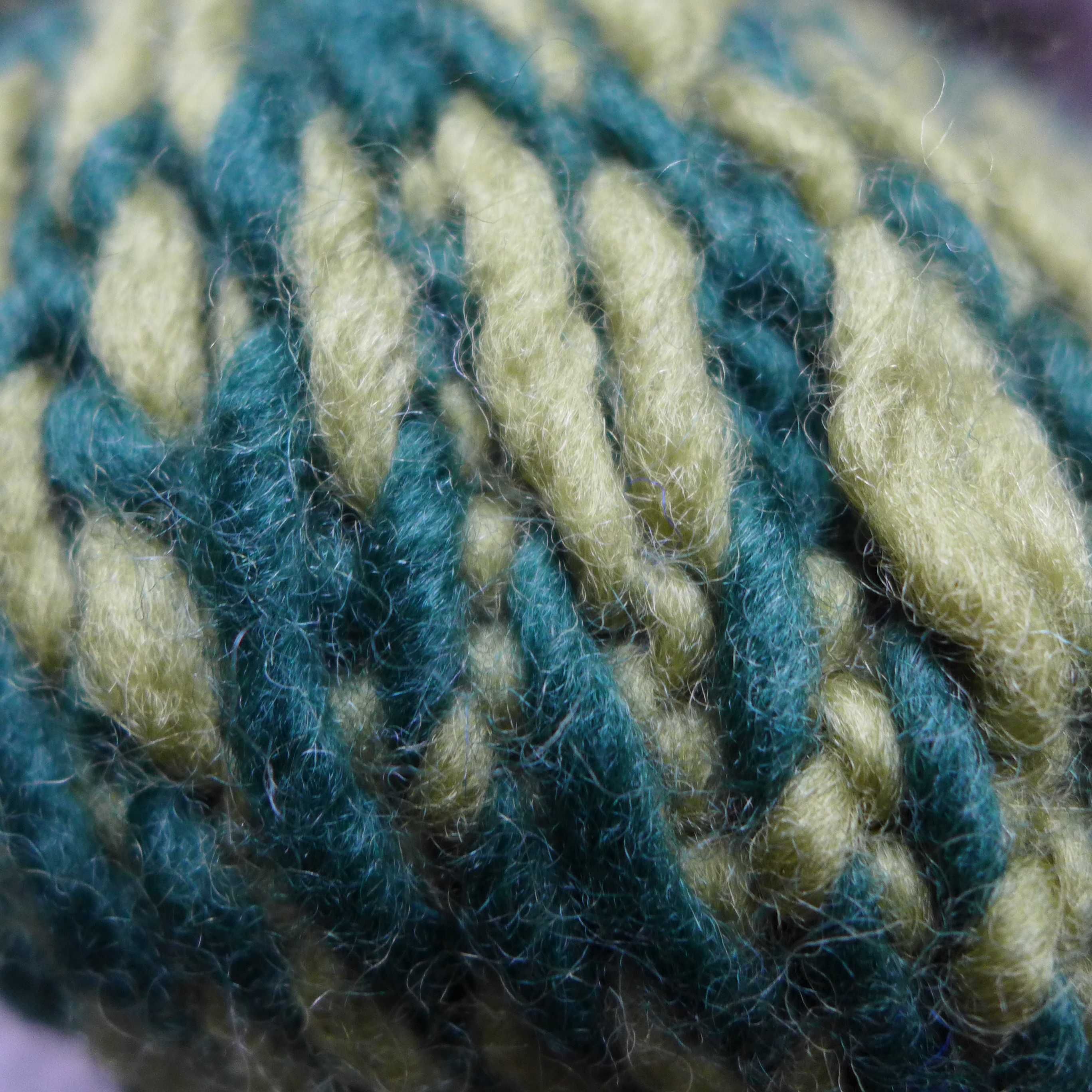 Handmade wełniany GRUBY sweter rękodzieło norweski islandzki S 36 M 38