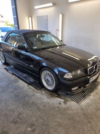 Bmw E36 cabrio bogaty vin