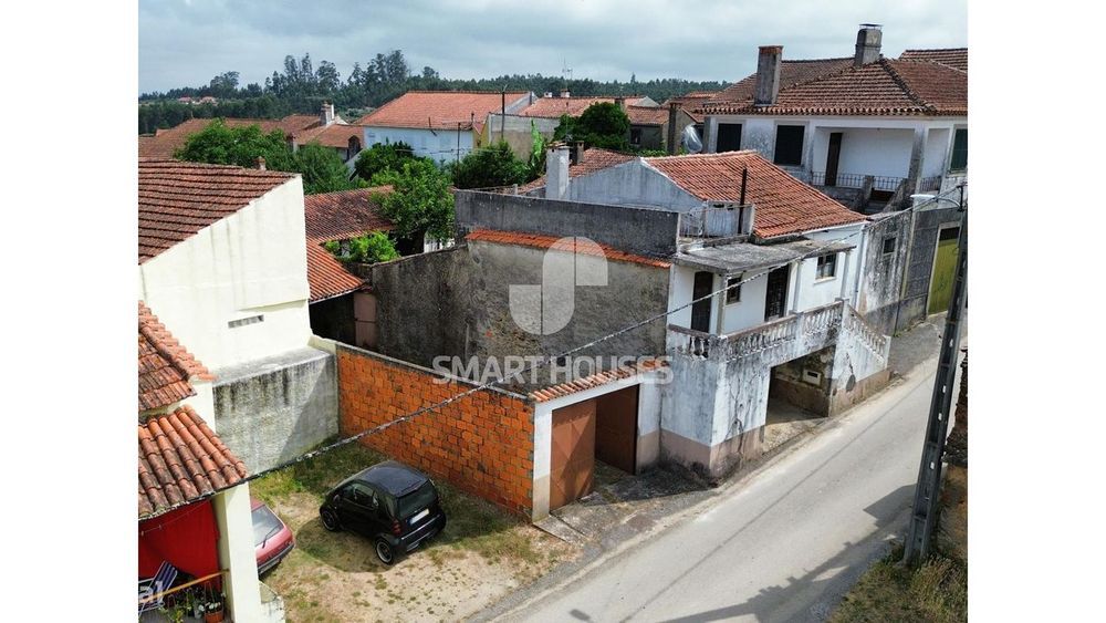 Moradia T3 S. Paio (Penacova) c/ pátio