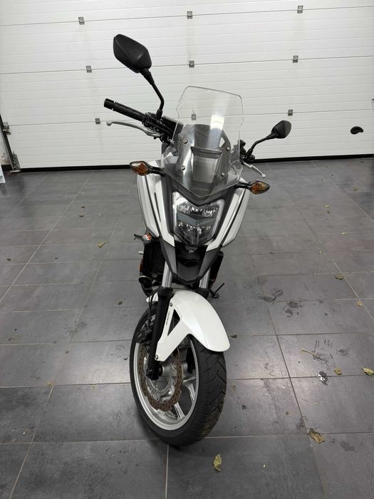 Honda 750 - Praticamente Nova - 6.000km