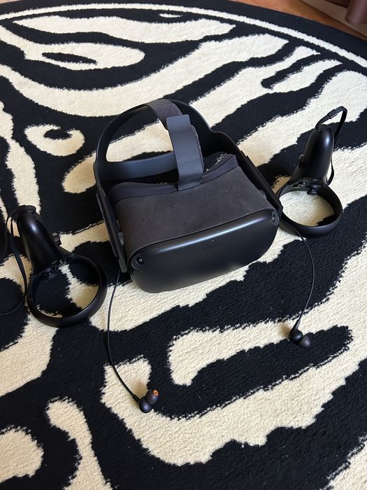 Oculus quest 1 64gb