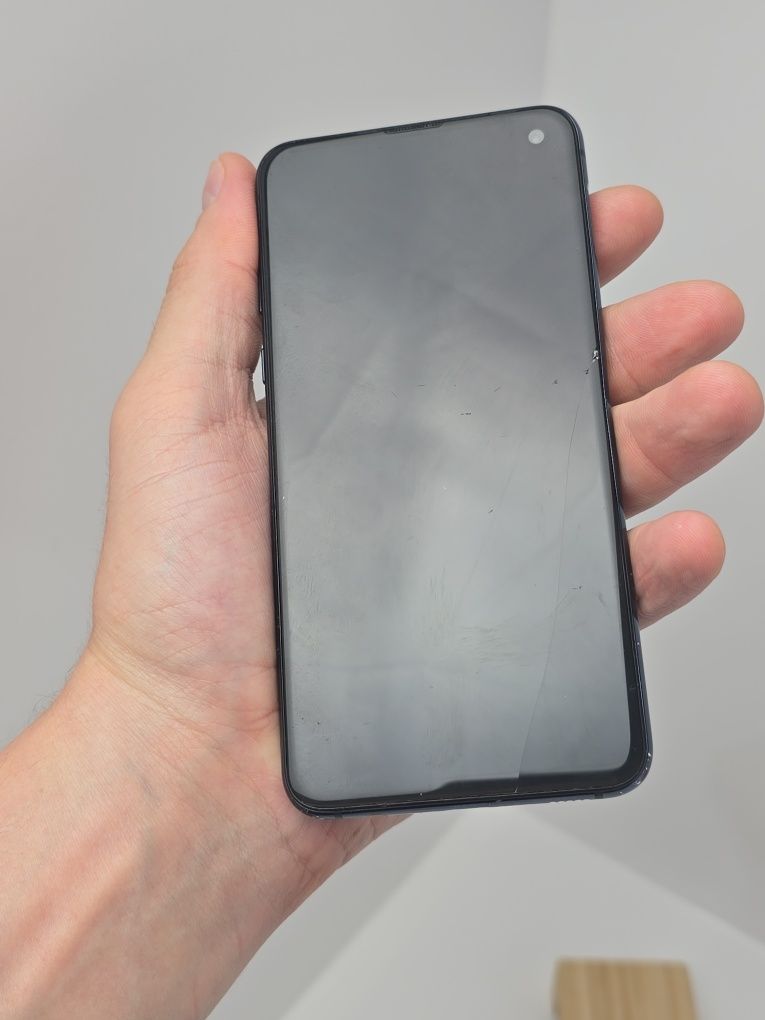 ‼️ Увага замовлений Samsung S10e 6/128 скол
