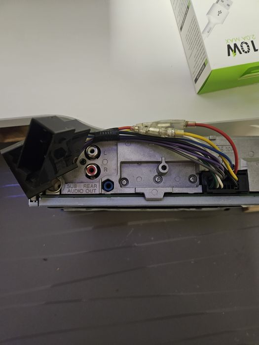 Radio Sony como novo