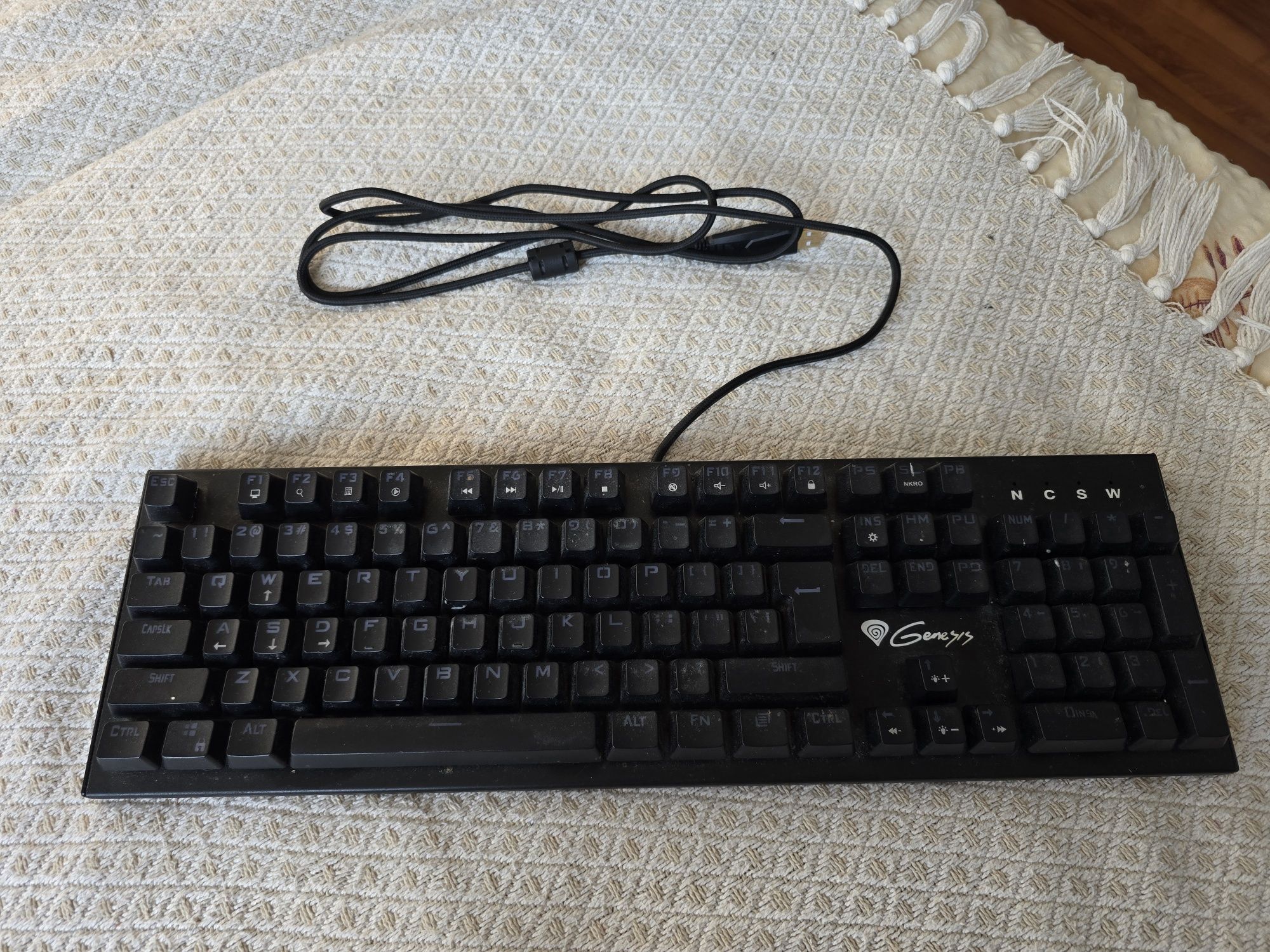 Klawiatura Genesis Thor 300