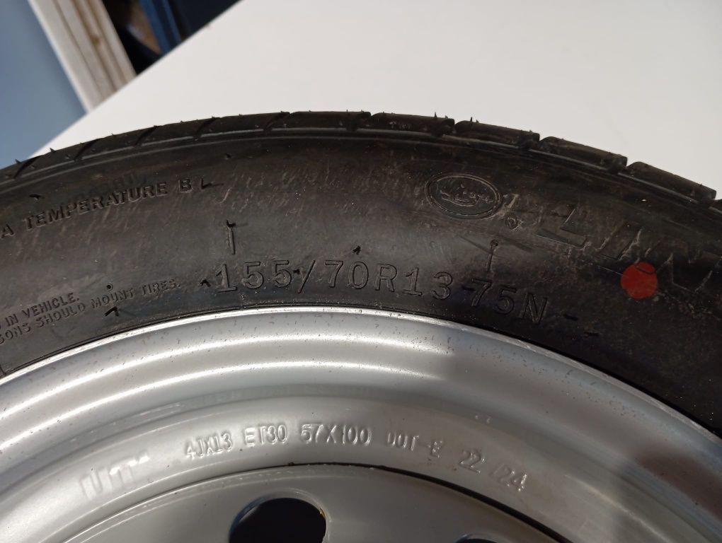 Opony i felgi do przyczepy 155/70 R13 komplet 2 sztuki
