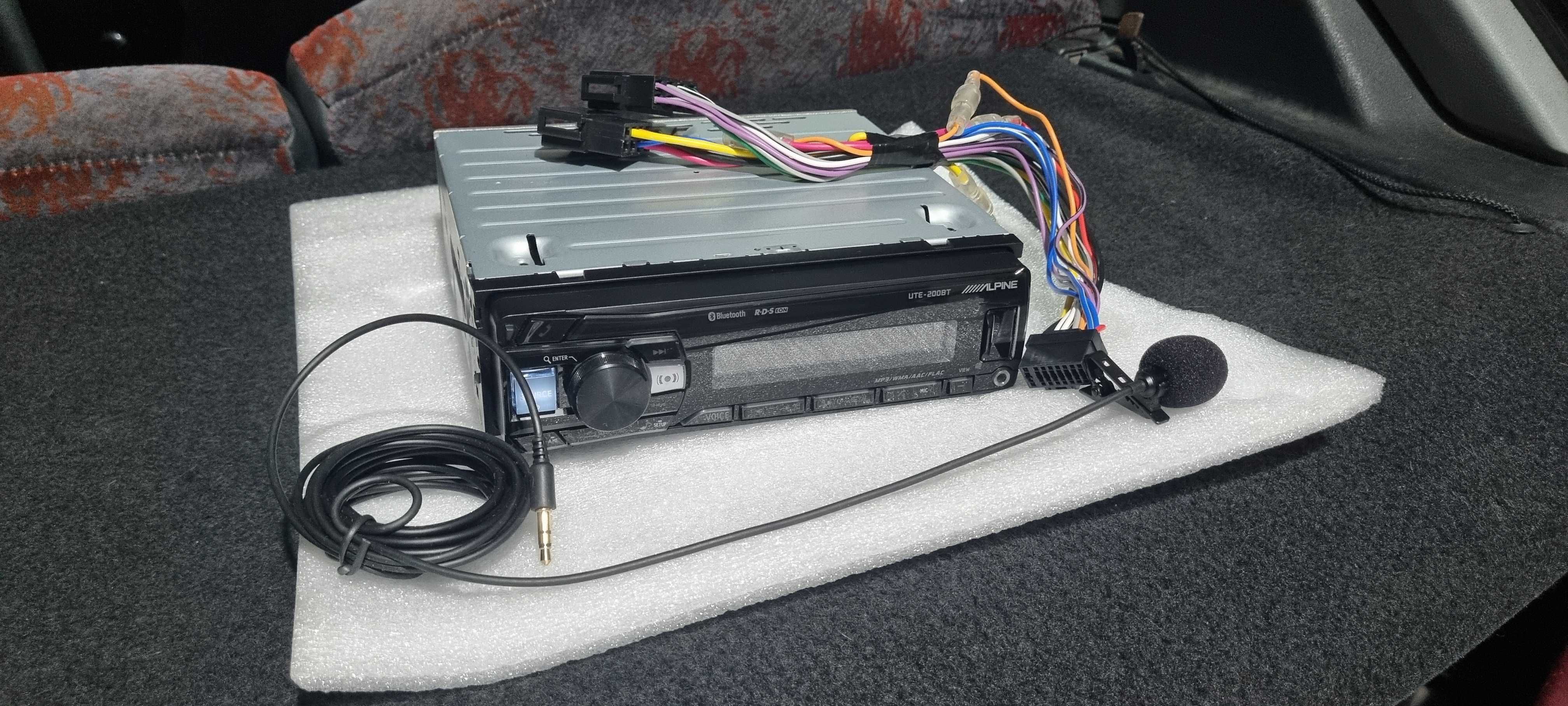 Autorrádio Alpine como novo com bluetooth