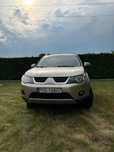 Mitsubishi Outlander Mitsubishi Outlander