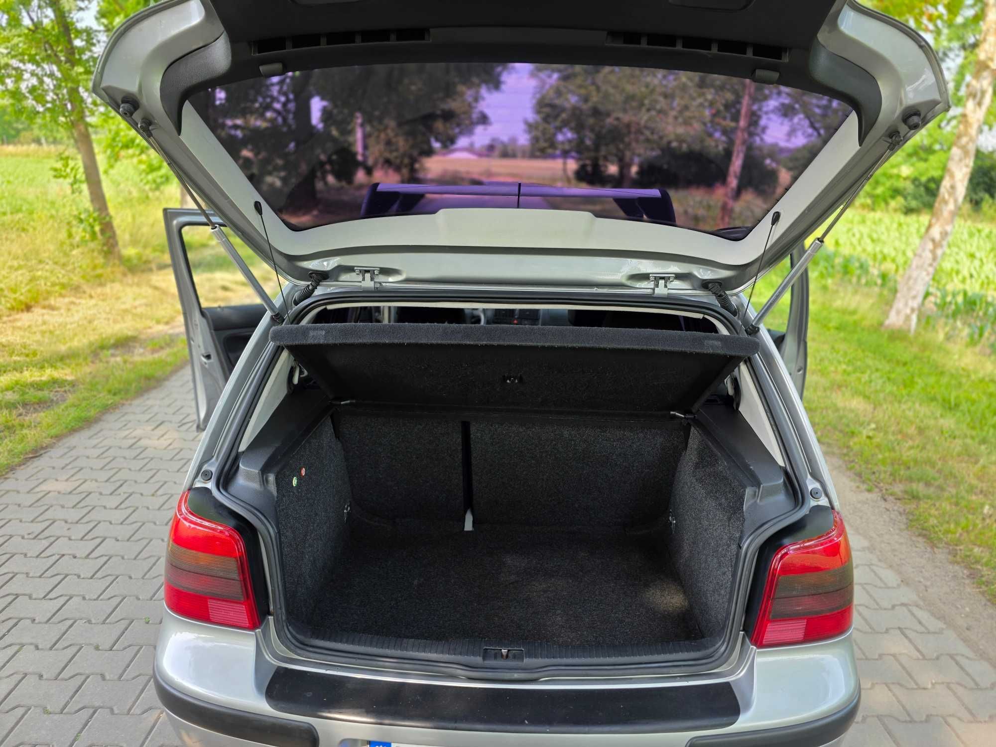 Volkswagen Golf IV 2002 2.0 (115 KM)