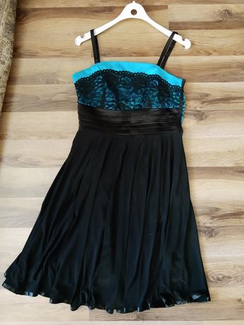 Sukienka rozkloszowana czarna błękitna